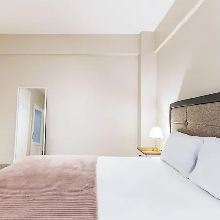 דירה Modern Flat W Balcony 2 Min To Marmaray In Kadikoy *
